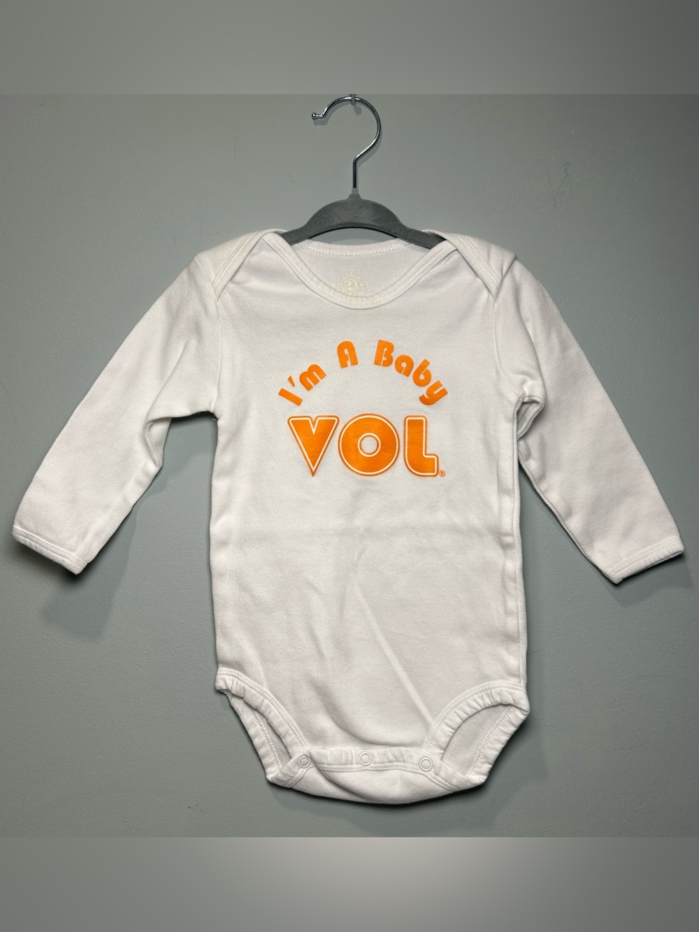 Tennessee Volunteers ‘I’m A Baby Vol’ Long Sleeve Onesie Bodysuit Tee 6-9 Months